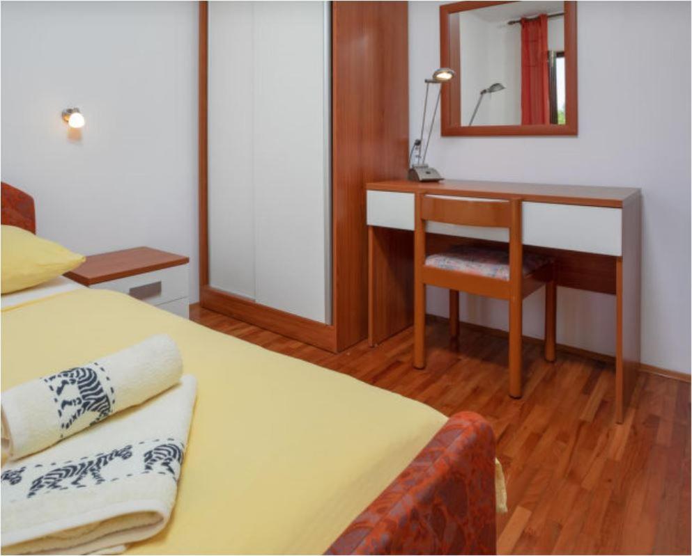 Villa Anita With Common Pool Vrvari 部屋 写真